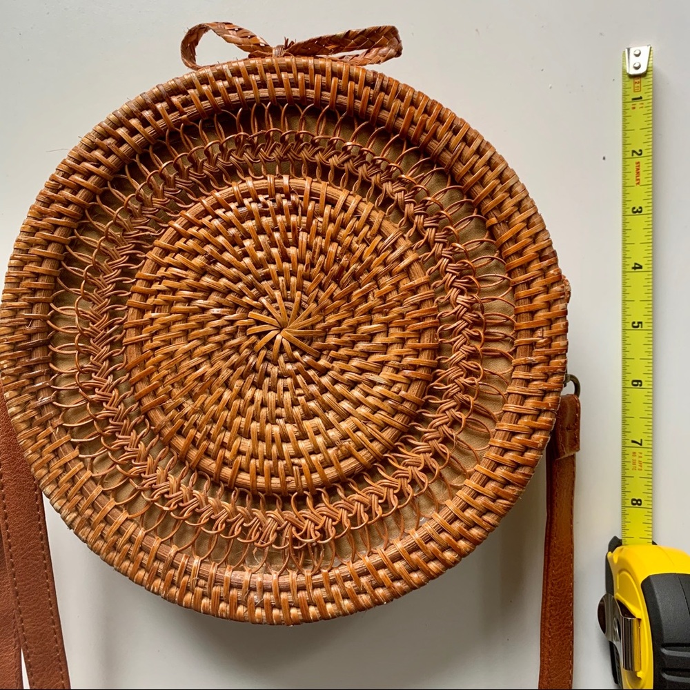 Handcrafted Rattan Clutch - Picture 4 of 4